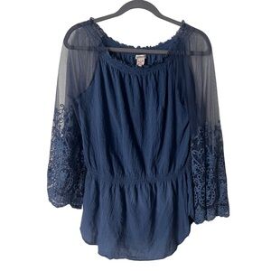 Sundance Blue Sheer Lace Sleeved Top with cinched waist, curved hem, Medium